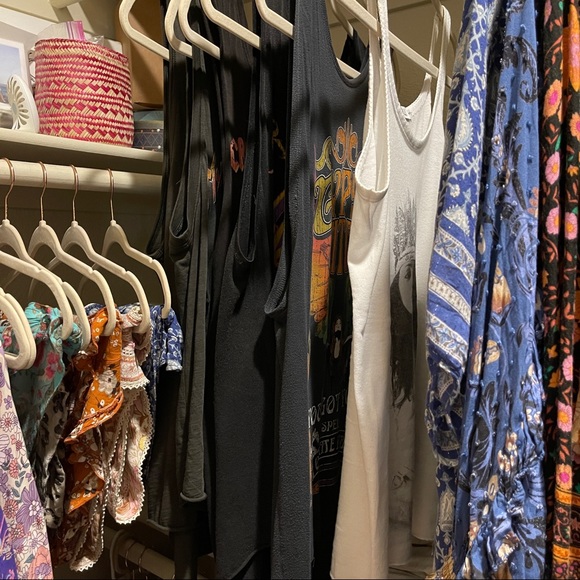 ๐ฎMY SPELL CLOSET RENOVATED, ORGANIZED, LISTING๐ฎ - Picture 3 of 5